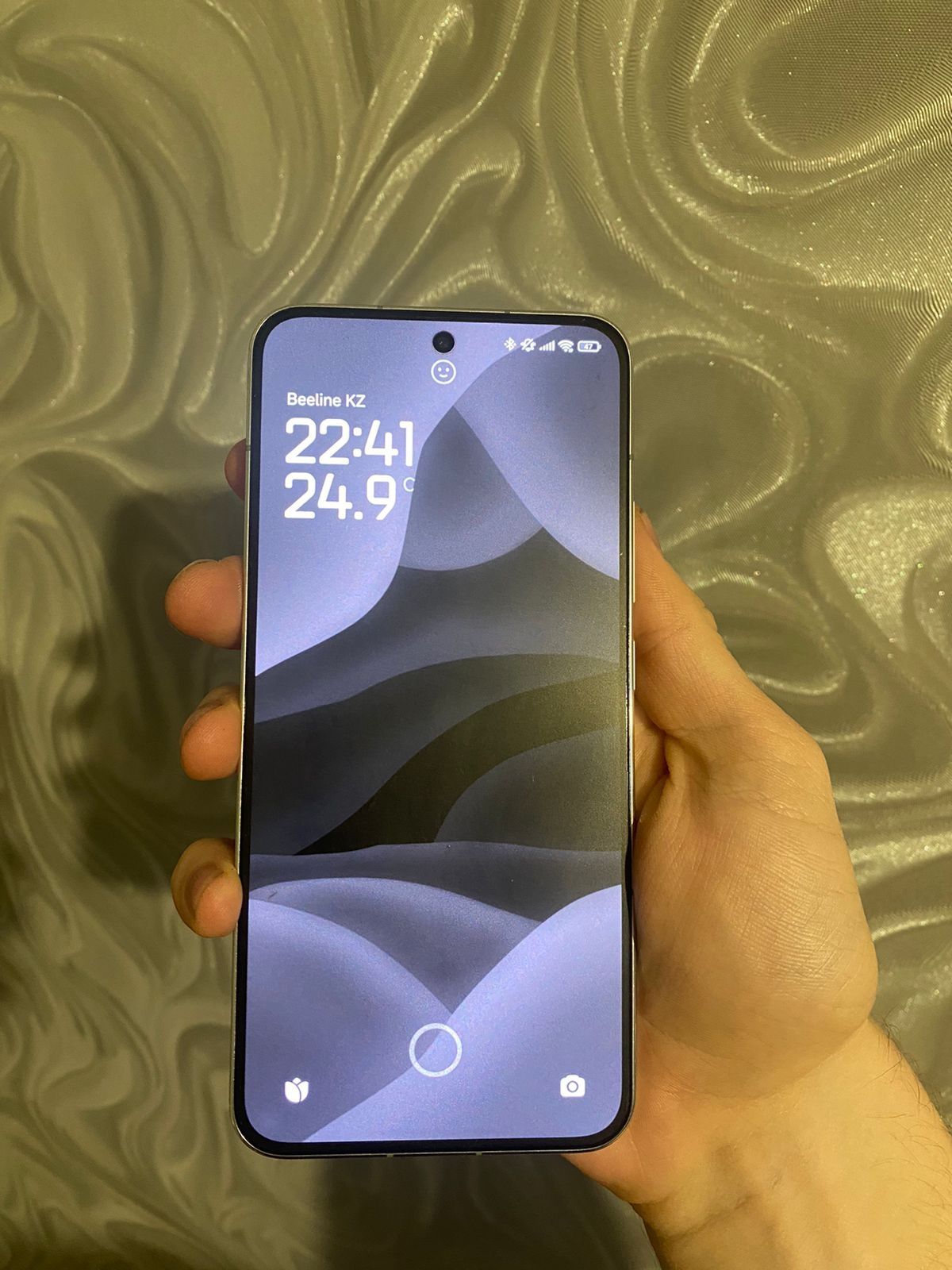 Обменяю xiaomi 13 12/256
