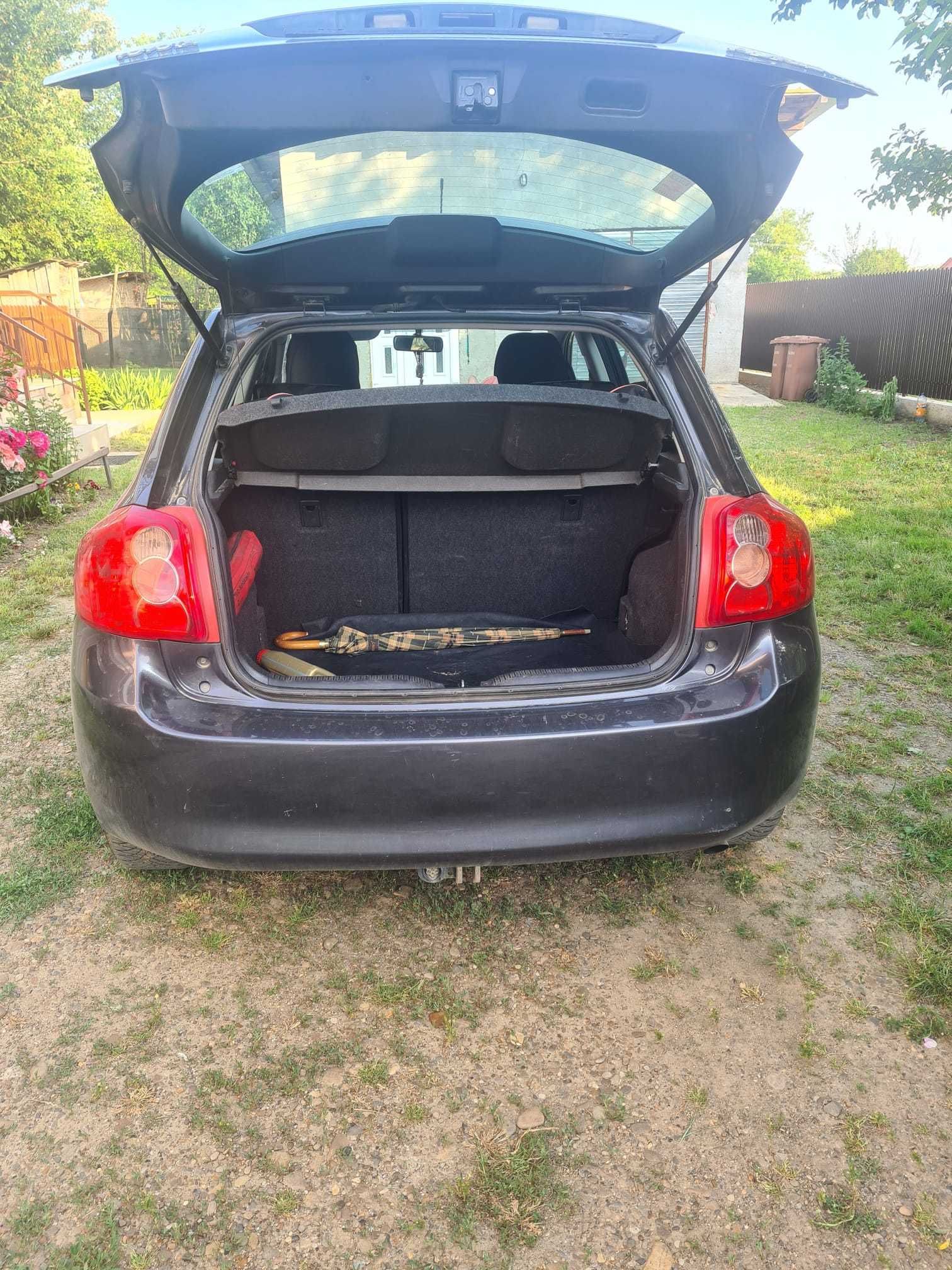 Toyota auris 2010-stare buna