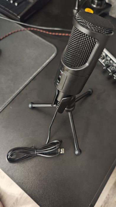 Продам микрофон USB