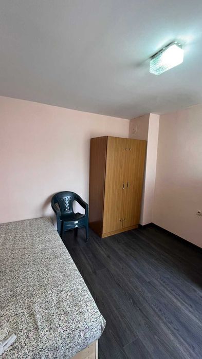 Дава се под наем Двустаен апартамент в София, Център - 40 кв.м за 325 € - Снимка #2