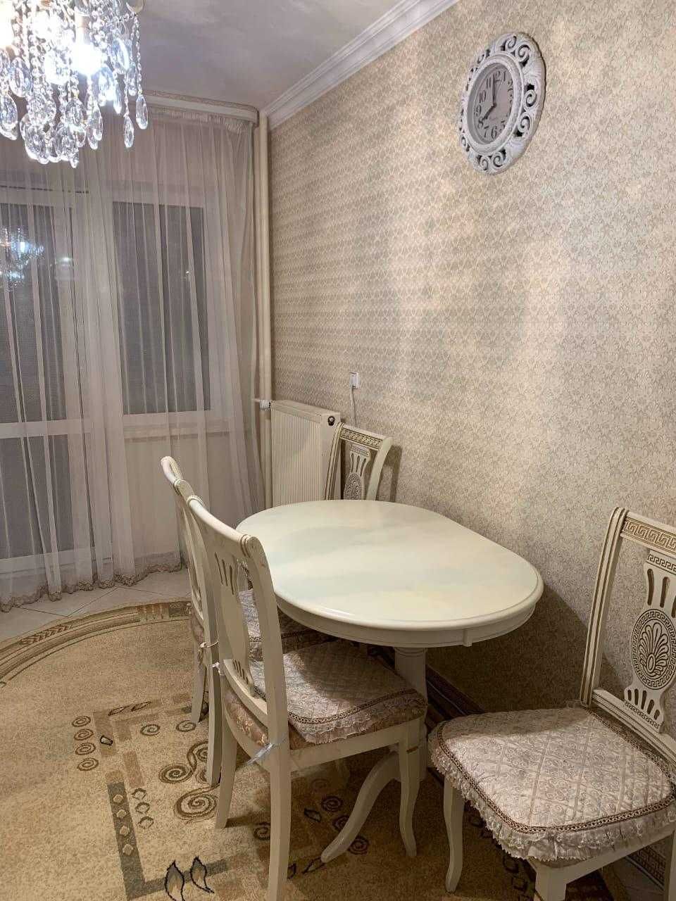Продаю 3-комн. по ул.Самал 7, набережная.