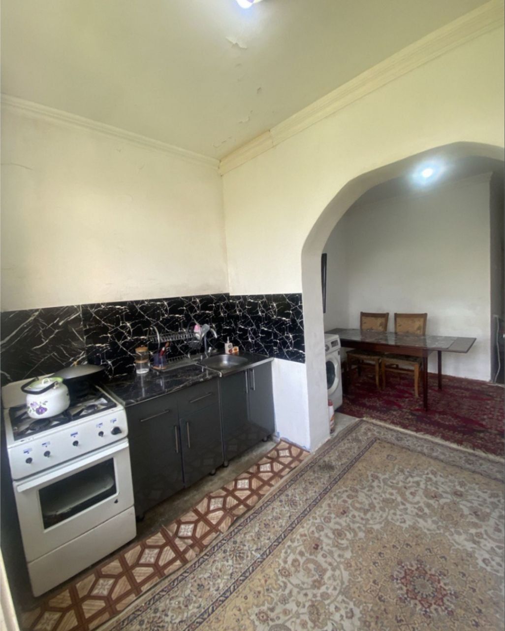 Продается квартира юнусабад 19кв 3/3/5