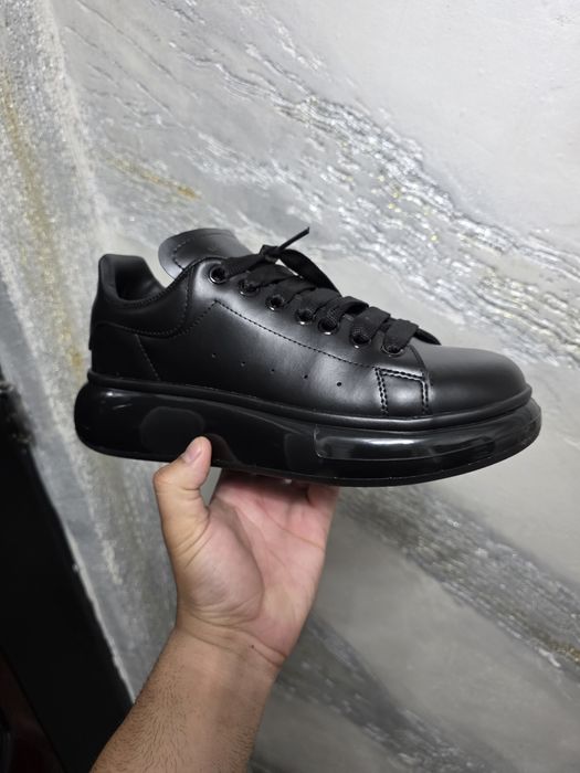 Adidași Alexander Mc Queen