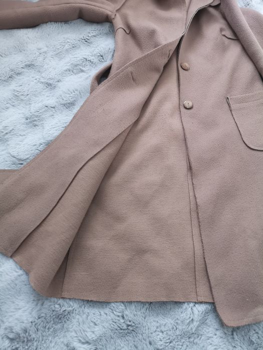 Продаётся пальто