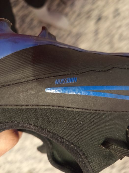 NIKE phantom бутонки