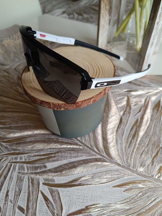 Слънчеви очила Oakley,POC уникални