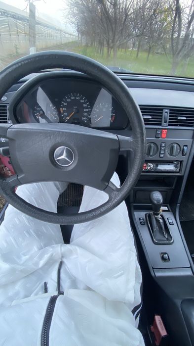 Vand Mercedes c180