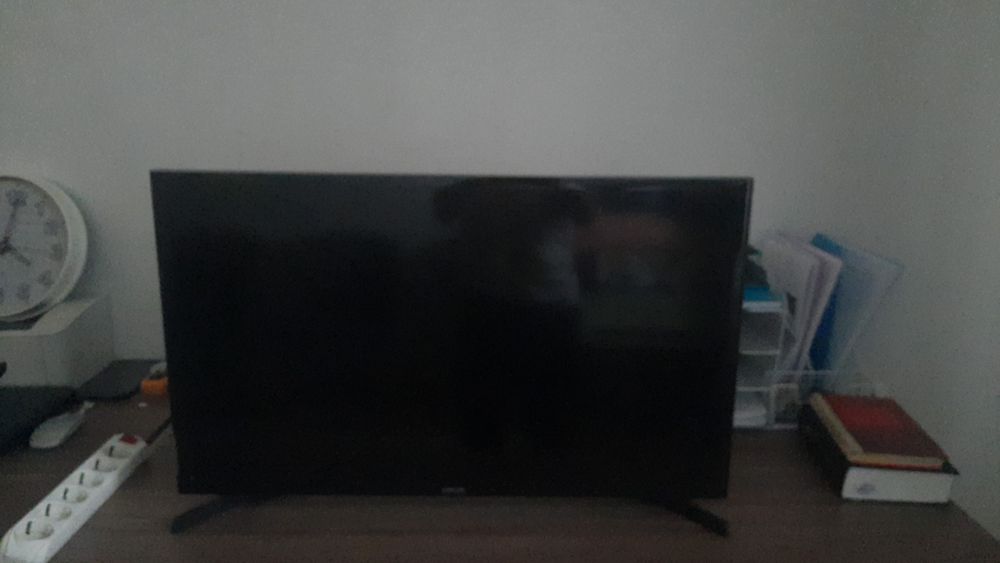 Продам телевизор ноутбуки моноблок и телефон за 65к