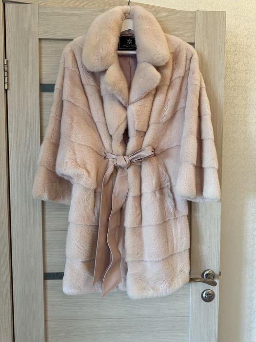 Продам! Шуба Норковая , в идеальном состоянии