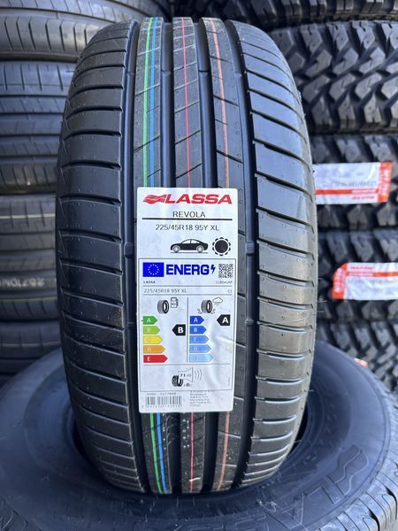 225/45/18 LASSA 4бр