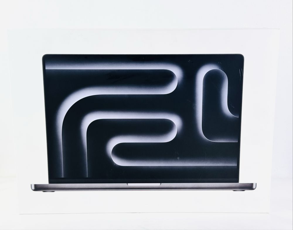 НОВ! MacBook Pro 16" 2024 M4 Pro с 14C/20G 24RAM 512SSD 36м. Гаранция!