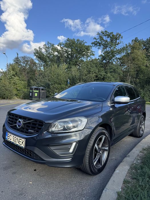 Volvo XC 60 - 2,4 D5 4x4 AWD - R Design,  215 Cp - Model 2015