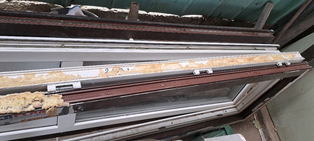 Двер пластик бу состаена норм 2 шту