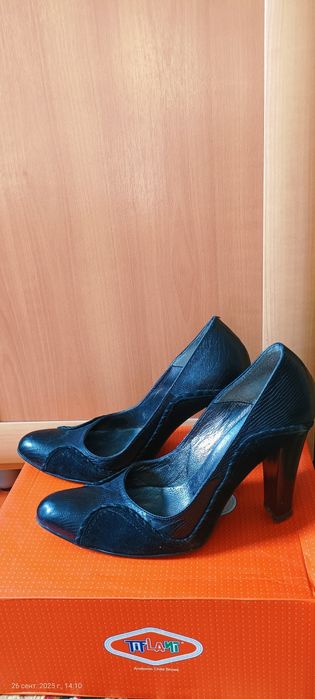 Обувь туфли и сапоги