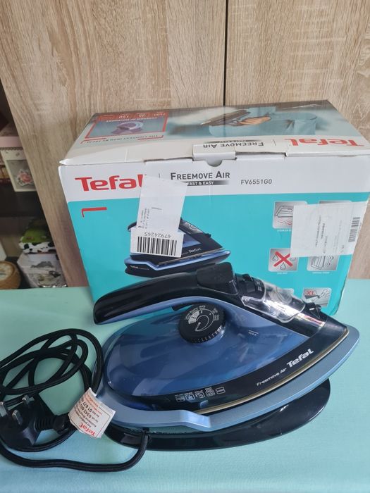 Stație de calcat fără fir