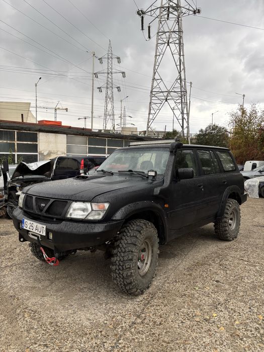 Nissan patrol y61 1998 motor 2.8 manual Modificat Off-road