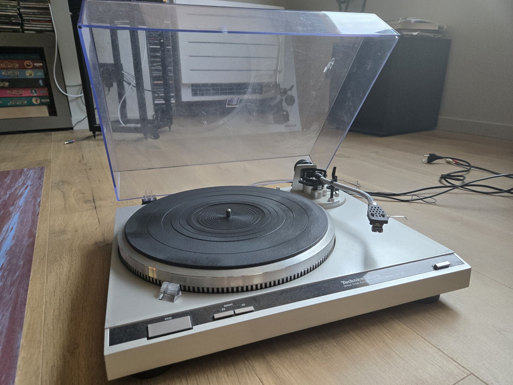 Грамофон Technics SL-Q2