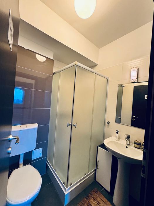 Inchiriez apartament cu 3 camere modern, Alpha Ville Carpatilor