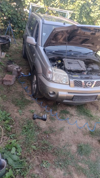 Motor nissan x trail t30 2,2 dezmembrez si alte piese