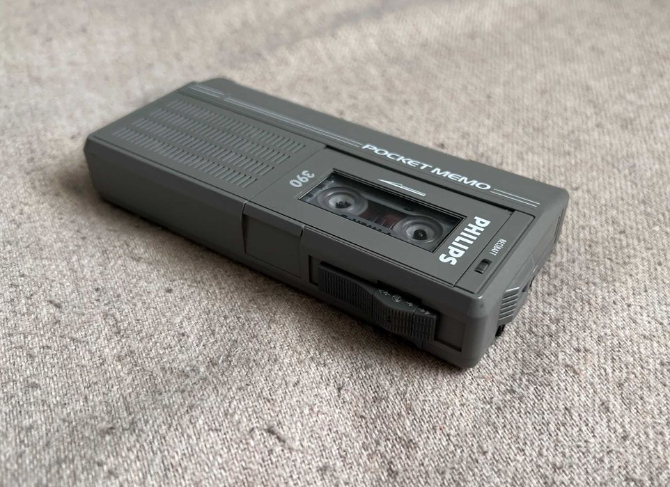 Reportofon Philips Pocket Memo 390 +Microcassette funcționează parțial