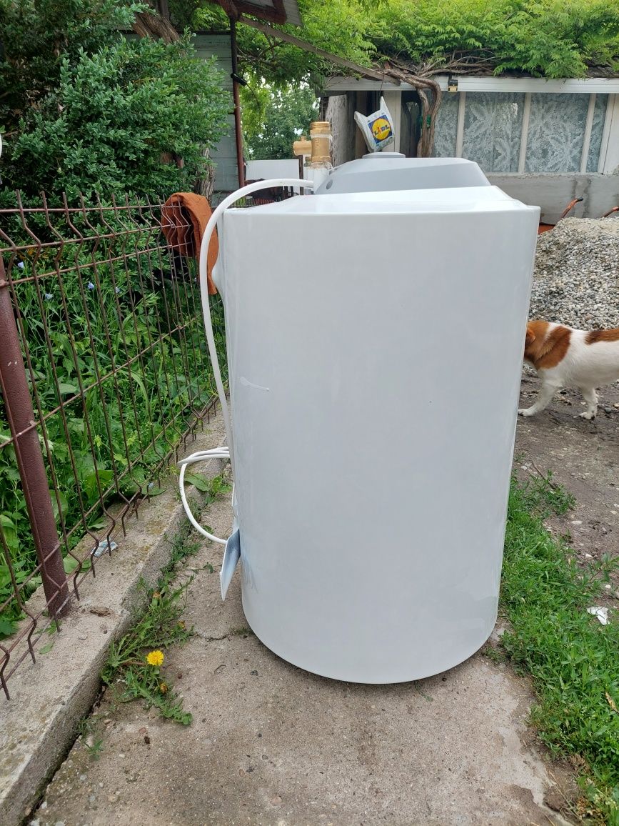 Vand boiler termoelectric cu serpentina.