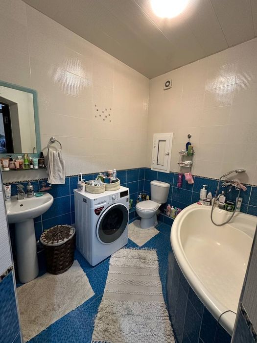 Продаётся на Карасу-2 2ком