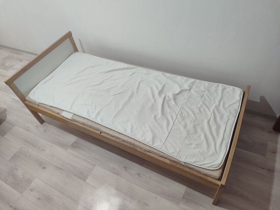 Продам кровать детскую Икеа