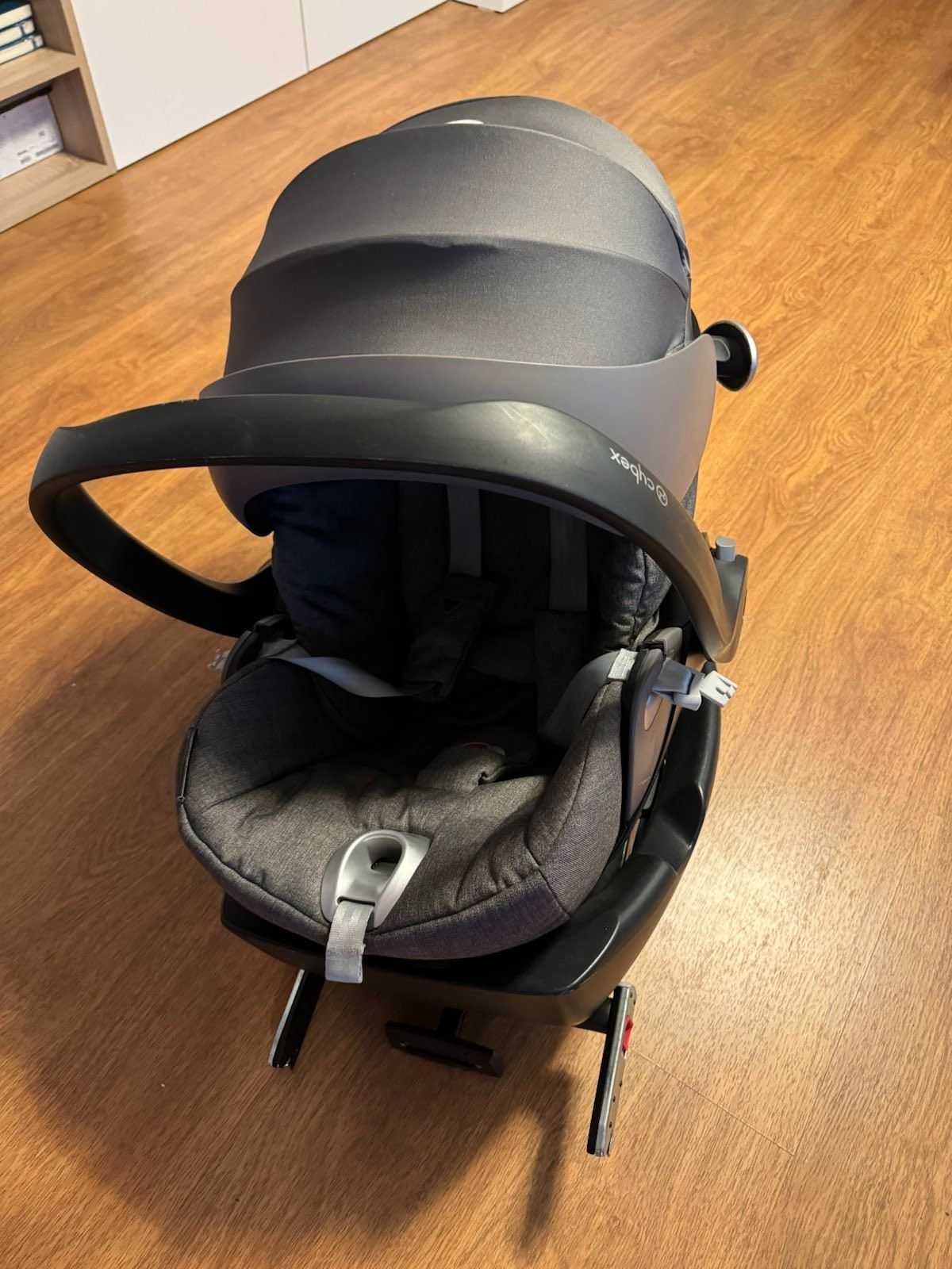 Scoică Cybex Q plus Manhattan Grey (gri) + baza isofix Cybex