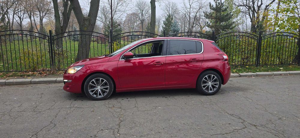 Peugeot 308 1.6 Blue-HDI 120