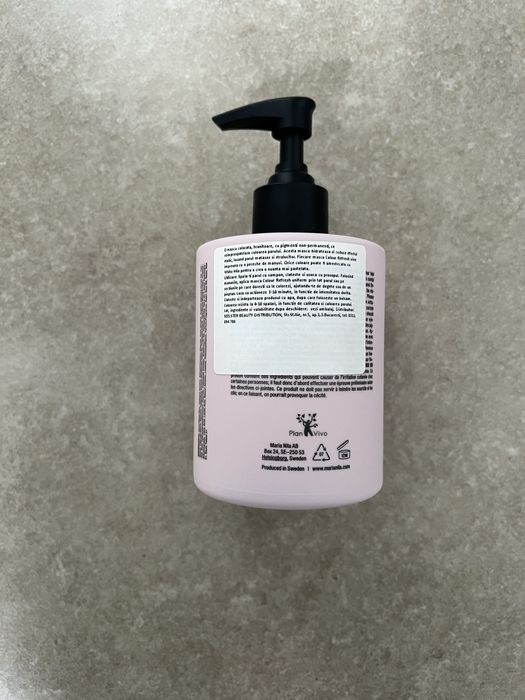 Masca nuantatoare par roz dusty pink Maria Nila