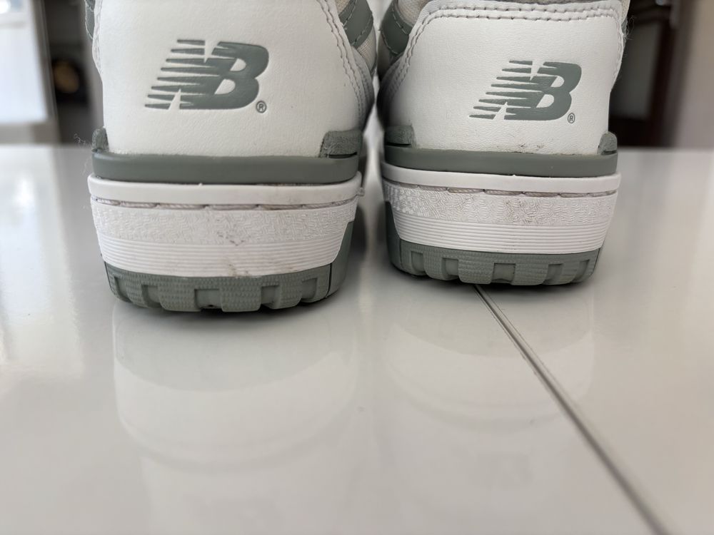 Дамски обувки New Balance 550