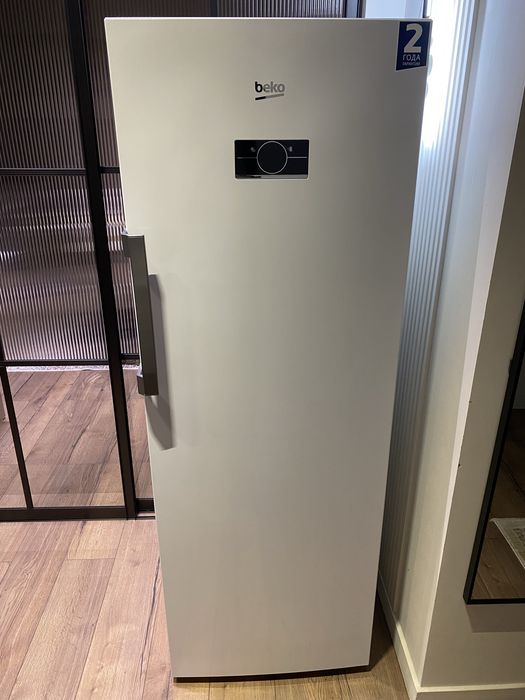 Морозильная камера Beko