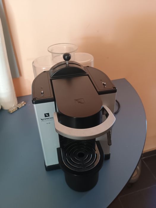 Продавам кафе машини nespreso.