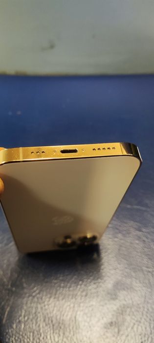 Продам iPhone 13 pro