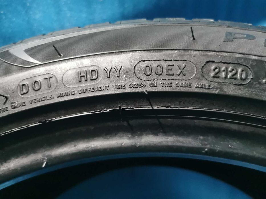 275 40 19 michelin runflat 2 buc