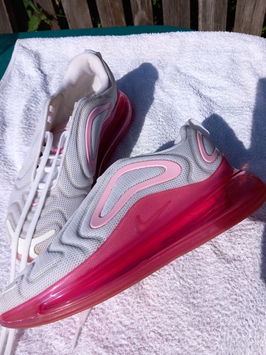 Nike Air Max 720