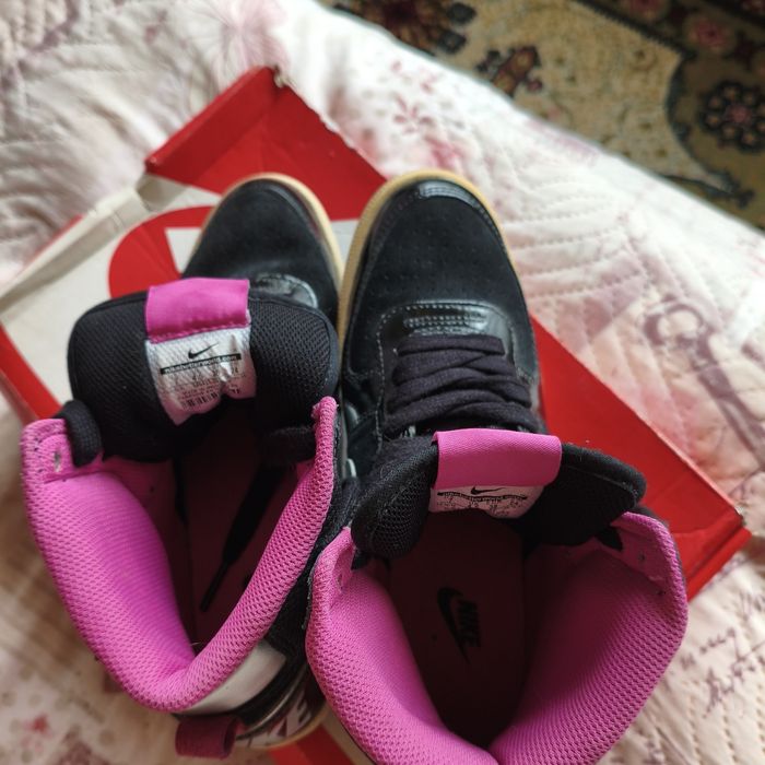 Дамски кецове Nike