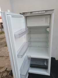 Хладилник NEEF за вграждане