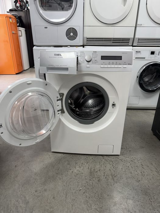 Пералня със сушилня AEG 8-4кг