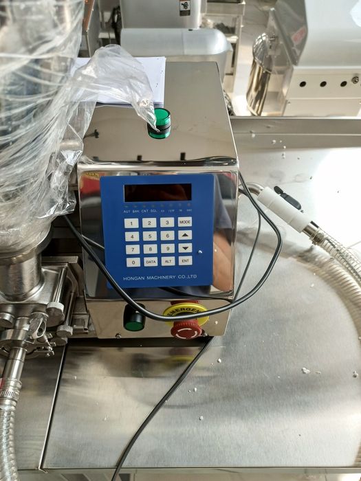 Dazator dlya nachinka keks zavarnoy ekler i drugiye nachinka aparat ki