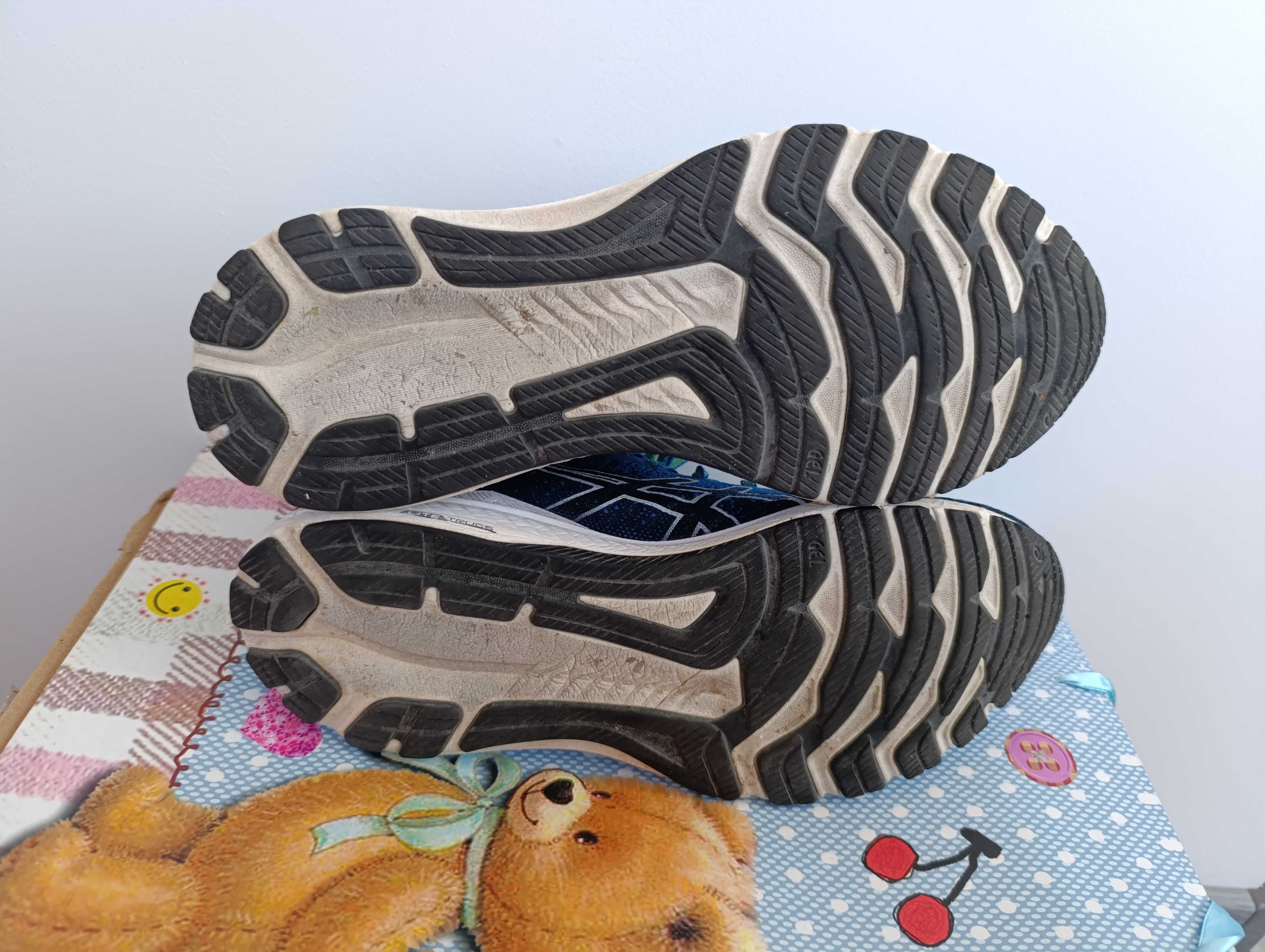 ''Asics GT-2000 10 MK''оригинални маратонки 44 номер
