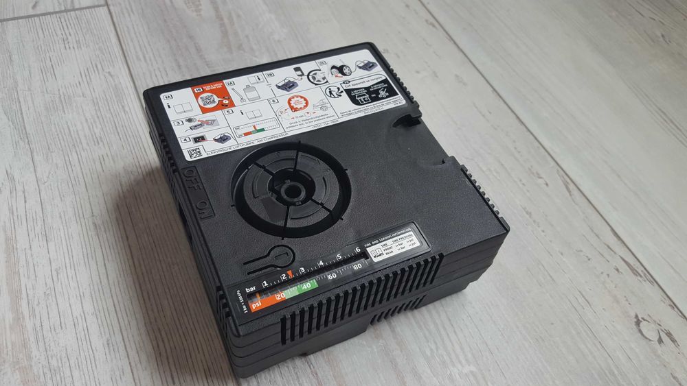 Нов оригинален VW AUDI AG компресор за гуми 15А 180W