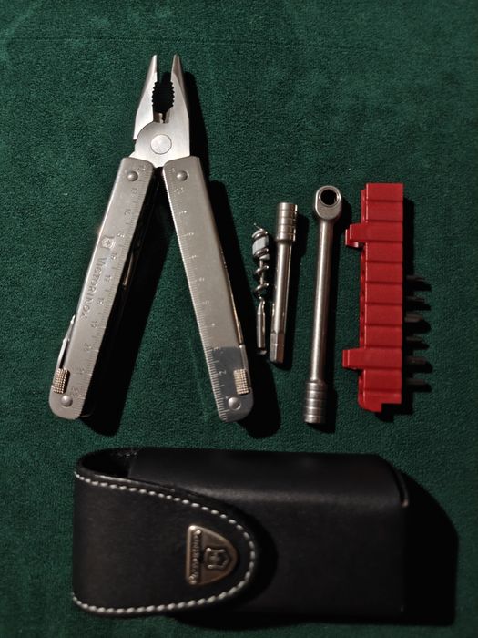 Victorinox swisstool x plus ratchet