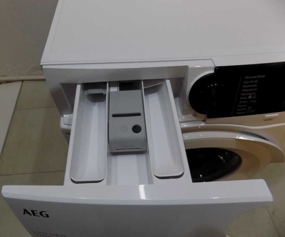 Пералня AEG LR6A65400 код 3482