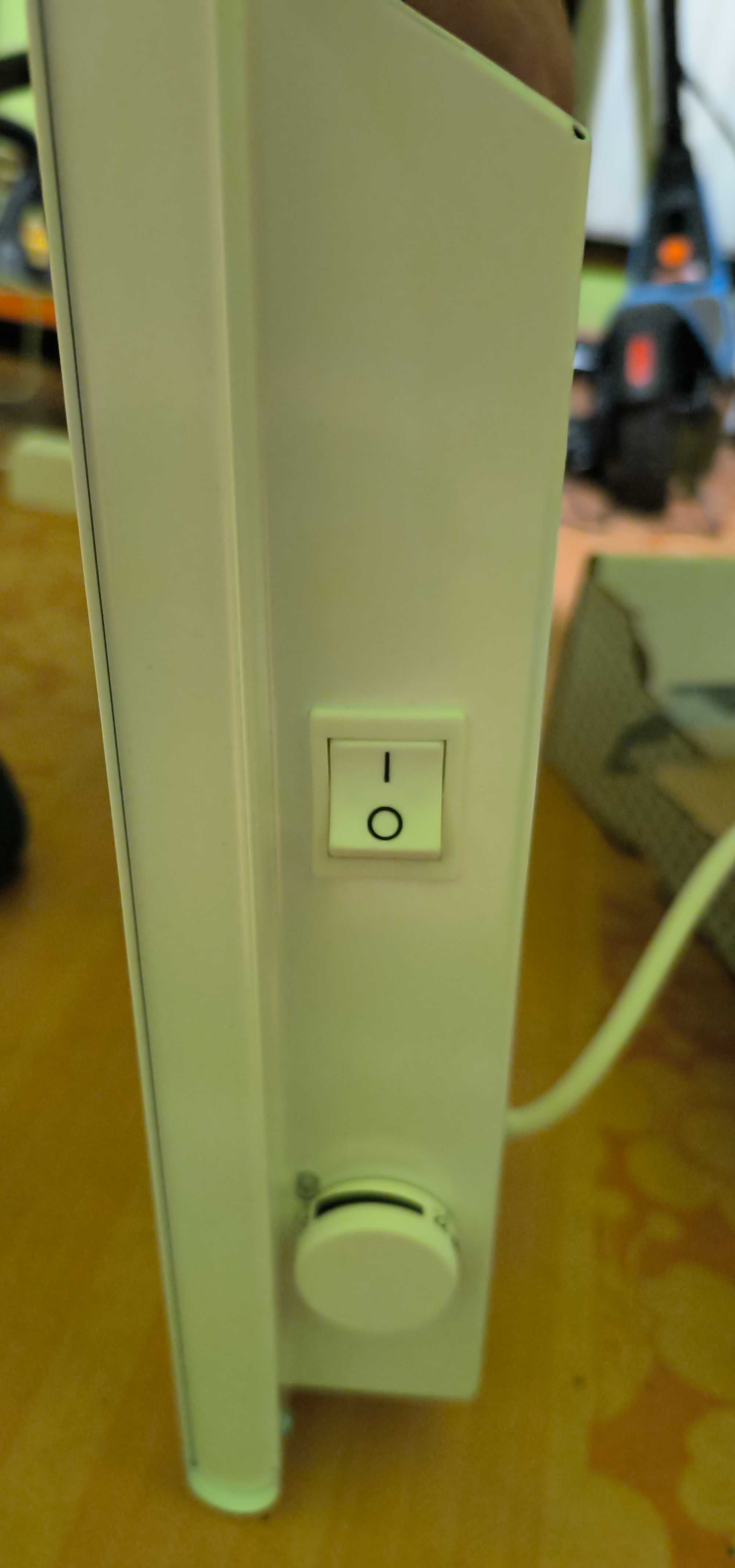 Конвекторна влагозащитена печка Eco Basic ECO04 / 400W