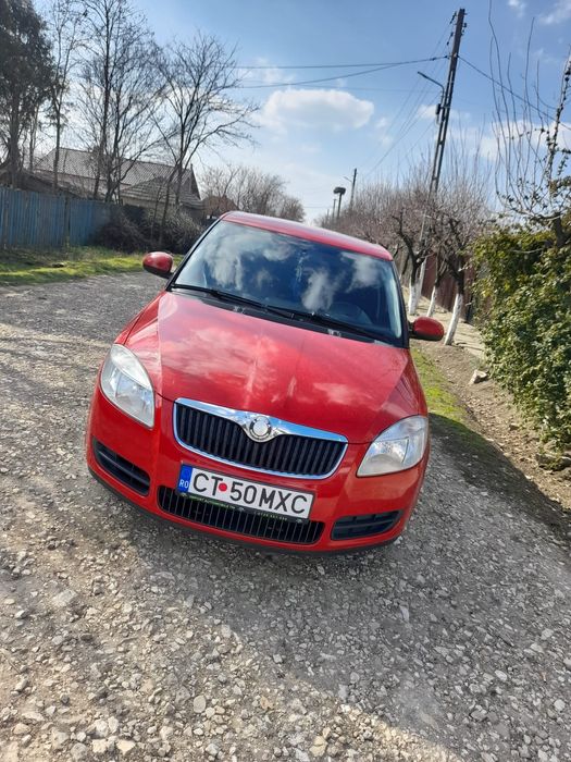 Vând skoda fabia