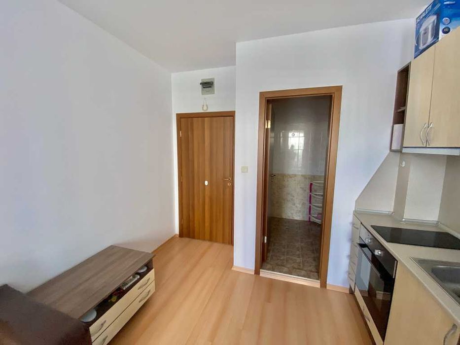 Продава се Двустаен апартамент в к.к. Слънчев бряг - 42 кв.м за 1060 €/кв.м - Снимка #5