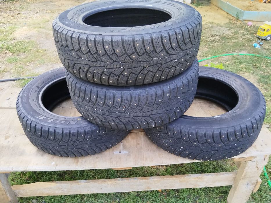 Зимние шины 195/65/R15