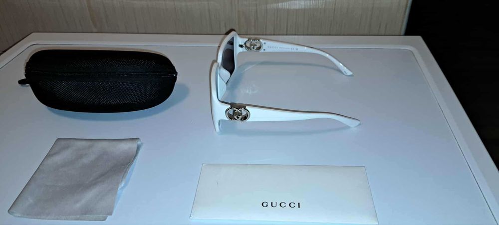 Ochelarii soare pt Dama Gucci Italia produs nou cu eticheta