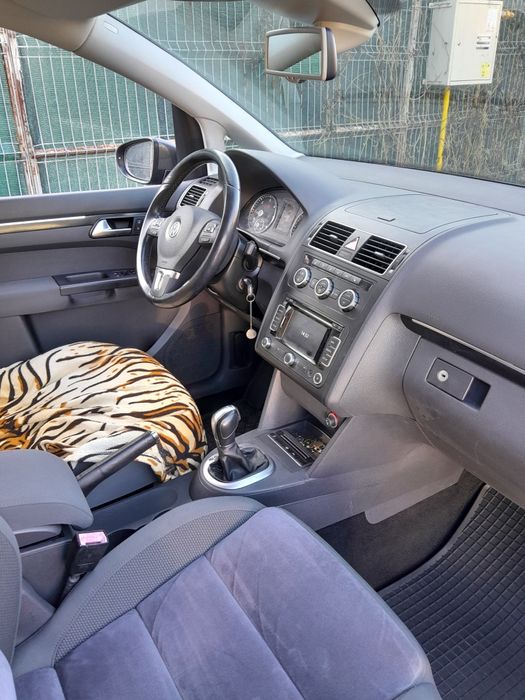 Vând Vw Touran, 2.0 tdi, 177 cp, 2013